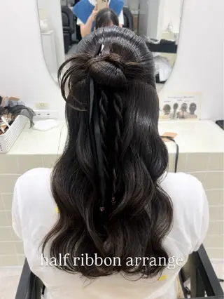 ロング 対馬 粘音のヘアスタイル
