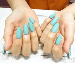 ネイル リラネイル Aikenのネイルデザイン