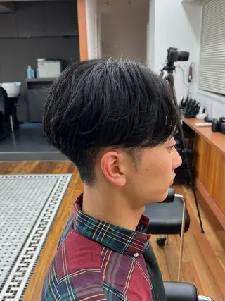ショート メンズ メンズカット✂️ スキンフェード伊藤陸のヘアスタイル
