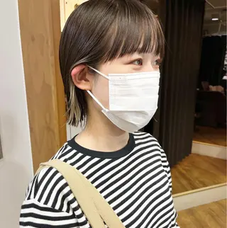ショート カラー Hareru 豊田 修廣のヘアスタイル