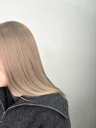 セミロング カラー Lohas Asatoのヘアスタイル