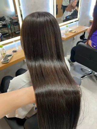 カラー 似合わせ×艶髪 YASUAKIのヘアスタイル