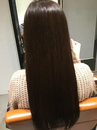 セミロング 縮毛矯正クロスパーマ 益子達也のヘアスタイル