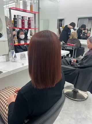 ショート カラー 💖似合わせカラー ブリーチ💖レイヤーのヘアスタイル
