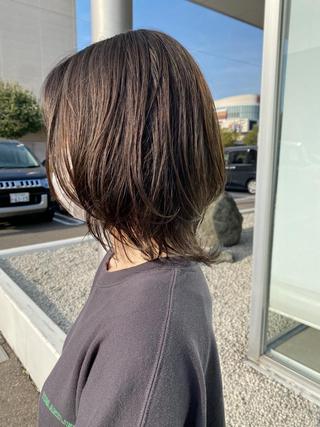 ミディアム カラー 横地 凌のヘアスタイル