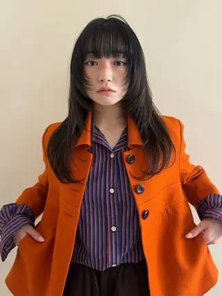 ロング 山下 莉歩のヘアスタイル