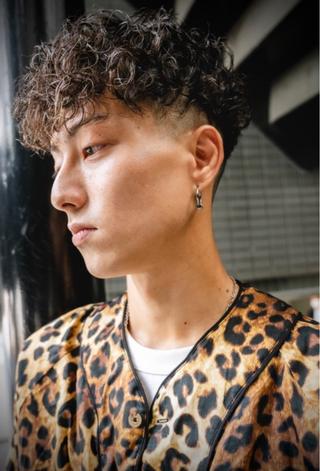 パーマ メンズ 田中 佑紀のヘアスタイル