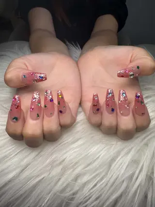 ネイル T. Leeのネイルデザイン