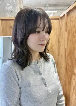 ミディアム カラー トレンドボブ/ パーマ🌰くりーわのヘアスタイル
