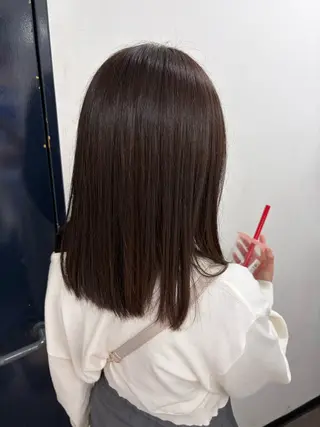 セミロング ネイル🍥カラー / ネモトコハルのヘアスタイル