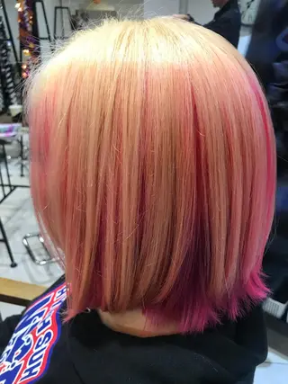 ショート カラー ブリーチ特化 梅田本多翔のヘアスタイル