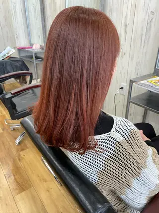セミロング カラー ヘアアレンジ マツエク・マツパ 夜23時まで予約🉑 reverieあきらのヘアスタイル