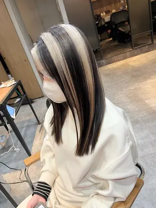 セミロング カラー 阪田 素規のヘアスタイル