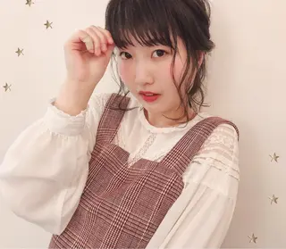 ミディアム ヘアアレンジ 市川 千夏のヘアスタイル