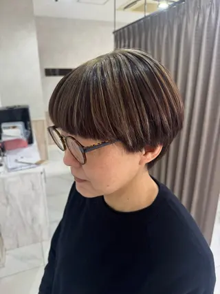 ショート カラー グランデュール焼津 SEIRYU🐉のヘアスタイル