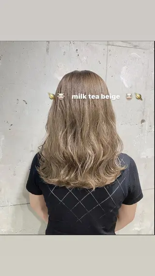 セミロング カラー パーマ ヘアアレンジ メンズ キッズ ネイル マツエク・マツパ 透明感カラー・レイヤ ー🎀amika🎀のヘアスタイル