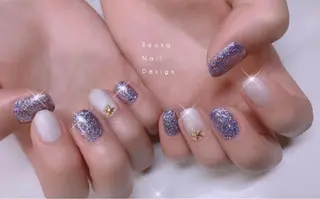 ミディアム ネイル Blowe ニュアンスのネイルデザイン