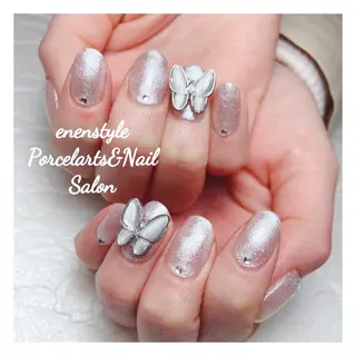ミディアム ネイル 🐾enen style 🐾のネイルデザイン