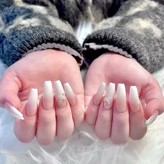 ネイル 🎀kira 長さだし💗モチ最高のネイルデザイン