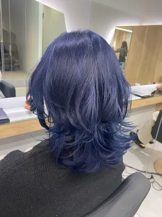 セミロング 川畑 花菜のヘアスタイル