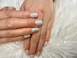 ネイル 若槻 由紀のネイルデザイン
