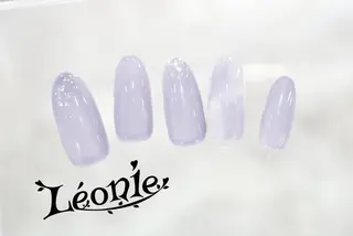 ネイル Leonie やまざきのネイルデザイン
