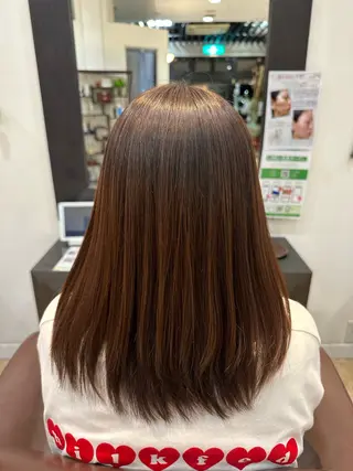 セミロング パーマ 保井 実奈美のヘアスタイル