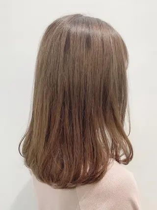 カラー 橋本 知弥のヘアスタイル