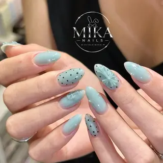 ネイル Mika Nails 心斎橋のネイルデザイン