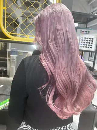 セミロング カラー Giselハヤシ ケンタのヘアスタイル