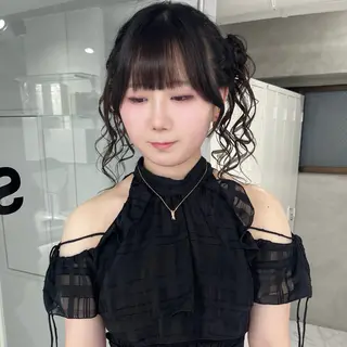 ヘアアレンジ 広香🪽ハイトーン/ レイヤー/ヘアセットのヘアスタイル