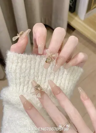 ネイル sun nail池袋 モデル募集のネイルデザイン