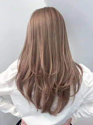 セミロング カラー ITbyALBUM 松戸のヘアスタイル