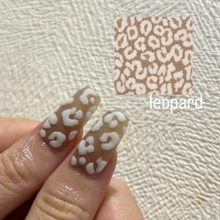 ネイル パラあり！フィルイン 美フォルムのネイルデザイン