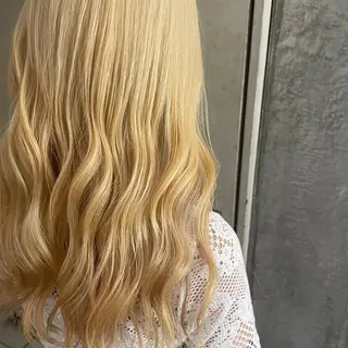 ミディアム カラー 吉村 夏椰のヘアスタイル