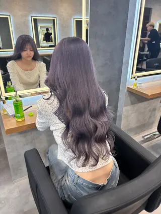 ロング カラー パーマ ヘアアレンジ 透明感ブリーチカラー 🌈TOMOHIROのヘアスタイル