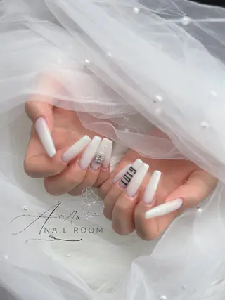 ネイル Aura Nail Roomのネイルデザイン