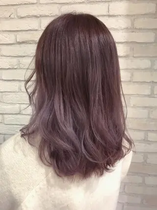 ミディアム カラー 大平 美沙のヘアスタイル