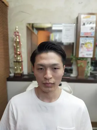 ショート メンズ 男を磨く Barber オオキのヘアスタイル