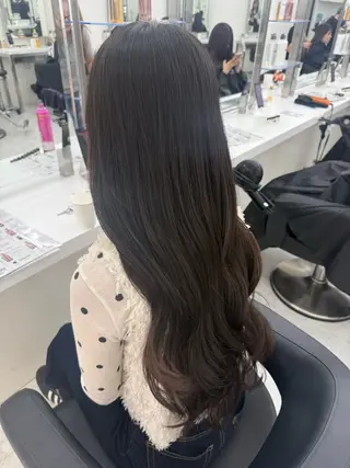 ロング chino /艶カラー🤍のヘアスタイル