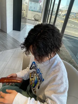 パーマ メンズ 石坂 瀬音のヘアスタイル