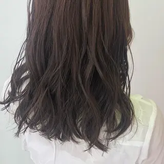 セミロング カラー 小顔レイヤー/ ベージュ🤍Rieのヘアスタイル