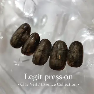 ネイル Legit nail salonのネイルデザイン