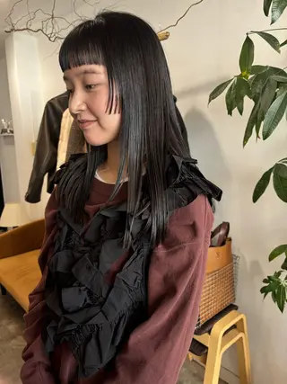 セミロング kana🍃newi 京橋/透明感カラーのヘアスタイル
