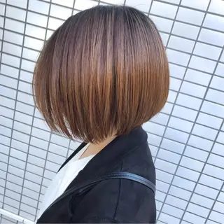 ショート カラー 大人女性ショート専門 tomodaのヘアスタイル