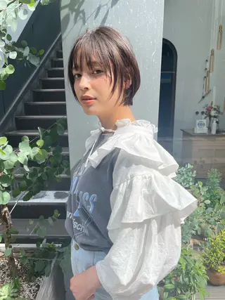 ショート 透明感カラー レイヤーカット りなのヘアスタイル