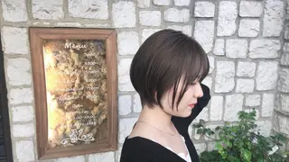ショート カラー パーマ ヘアアレンジ メンズ キッズ ネイル マツエク・マツパ 髪質改善/透明感 OAK兵庫のヘアスタイル