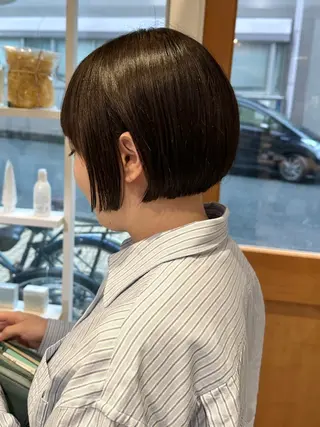 ショート カラー en't / エントのヘアスタイル