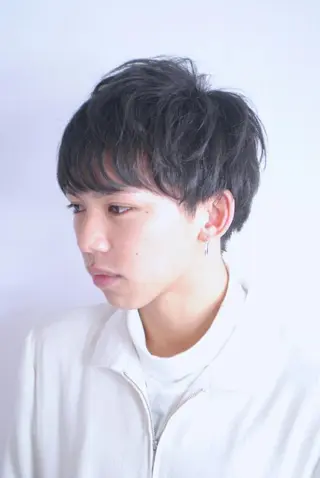 ショート パーマ メンズ 川俣 洋仁のヘアスタイル