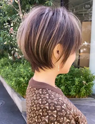 ショート 山裾 翠のヘアスタイル